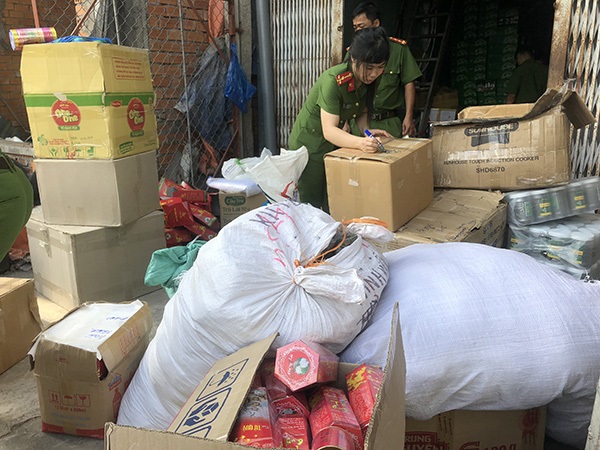 Cần Thơ: Phát hiện doanh nghiệp làm giả nhiều thương hiệu trà nổi tiếng