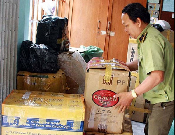 Phát hiện 2.000 hộp mỹ phẩm không rõ nguồn gốc tại Vĩnh Long