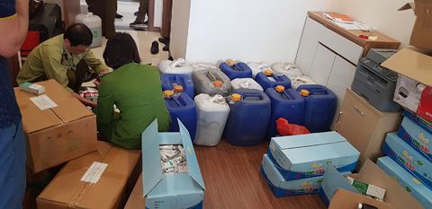 Mỹ phẩm, thực phẩm chức năng TuCare được làm từ nguyên liệu rẻ tiền, không rõ nguồn gốc.