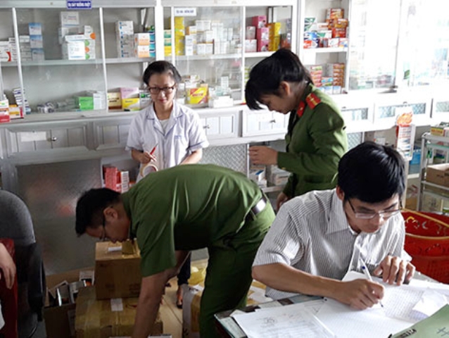 Nghệ An: Đình chỉ hoạt động 83 cơ sở hành nghề y dược tư nhân