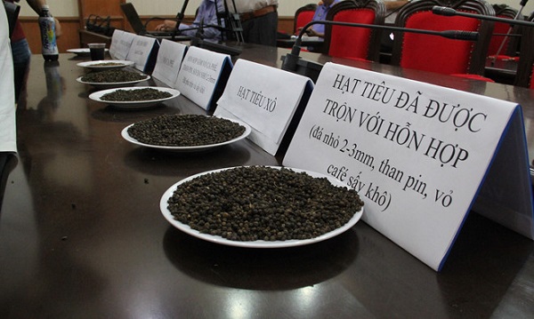 Vụ cà phê nhuộm pin: Trộn vào hồ tiêu để ăn gian trọng lượng