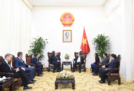 Thủ tướng tiếp một số lãnh đạo tập đoàn nước ngoài