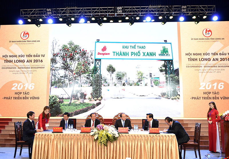 Thủ tướng mong muốn Long An trở thành một trong những đầu tàu kinh tế mạnh nhất