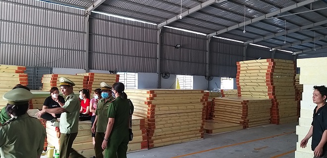 Bình Dương: Thu giữ nhiều sản phẩm nệm nhái thương hiệu Thắng Lợi