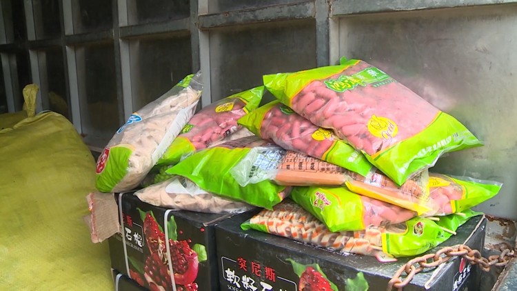 Thực phẩm chay không đảm bảo chất lượng trôi nổi trên thị trường