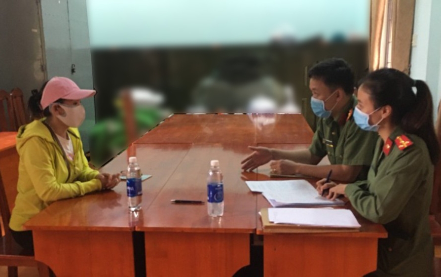 Lâm Đồng xử phạt một chủ tài khoản facebook đăng tin “nước thánh” chữa được Covid-19