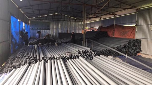 Hà Nội: Bắt vụ làm giả ống nhựa Tiền Phong