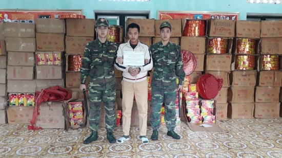 Liên tục bắt các vụ vận chuyển pháo lậu số lượng ‘khủng’