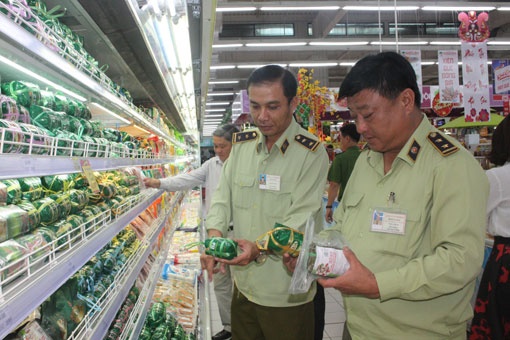 Mở đợt cao điểm chống hàng giả, hàng lậu