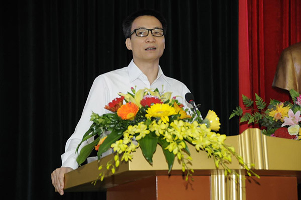 Phó Thủ tướng Vũ Đức Đam dự Hội nghị triển khai năm học mới