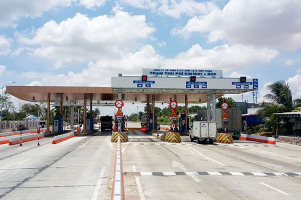 Đánh giá tình hình thực hiện thu phí trên các tuyến quốc lộ